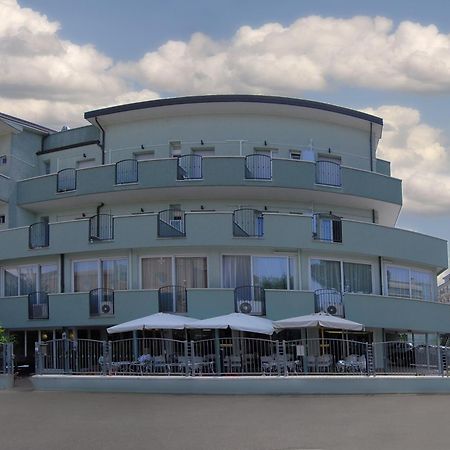 Hotel Letizia Rimini Exteriör bild