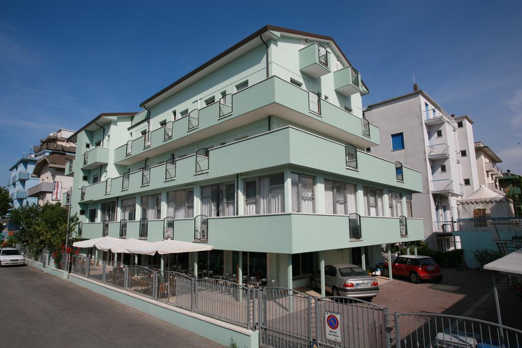Hotel Letizia Rimini Exteriör bild